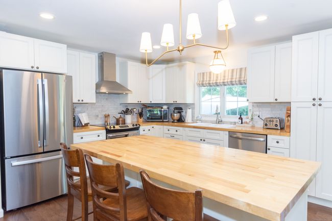 34 Taft St, House other with 3 bedrooms, 2 bathrooms and 6 parking in Killingly CT | Image 4