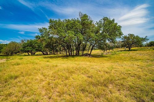 33-326 Blue Oak Trl, Harper, TX, 78631-6367 | Card Image