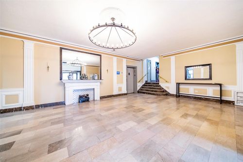 apt-5b-4037 77th St, Elmhurst, NY, 11373-1104 | Card Image