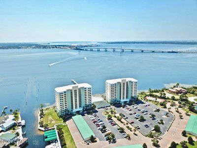 505 - 6500 Bridge Water Way, Condo with 2 bedrooms, 2 bathrooms and null parking in Panama City Beach FL | Image 3