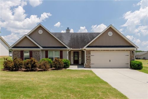 1899 Soque Cir, Jefferson, GA, 30549-2308 | Card Image