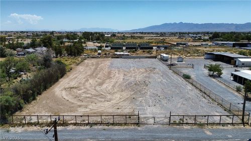 161 E Wilson Rd, Pahrump, NV, 89048-4606 | Card Image