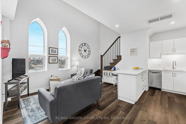 10 - 405 Merritt St, Condo with 2 bedrooms, 2 bathrooms and 1 parking in Saint Catharines ON | Image 10