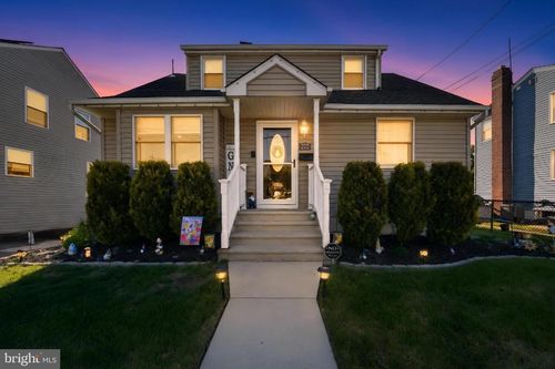 222 Union Ave, BELLMAWR, NJ, 08031-1620 | Card Image