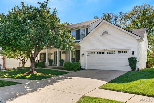 1531 Winter Chase Dr, Fenton, MO, 63026-6960 | Card Image