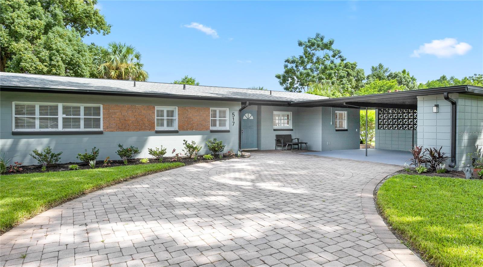 Oak Ln, Maitland, FL 32751