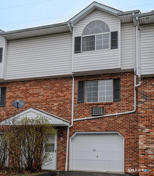 apt-l8-24 Blueridge Dr, Waterbury, CT, 06704-1680 | Card Image