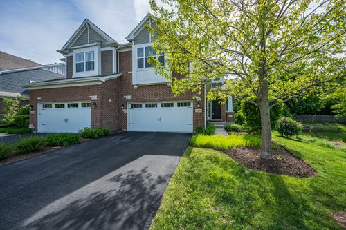 4275 Fiona Ln, Lisle, IL, 60532-1135 | Card Image