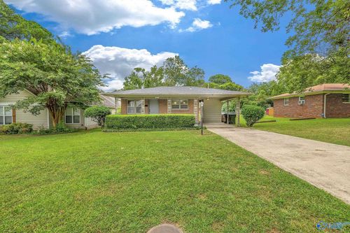 1825 College St Se, Decatur, AL, 35601-5223 | Card Image