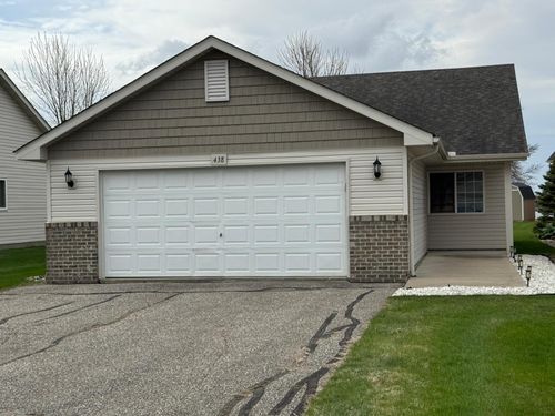 438 Lake Trl, Winsted, MN, 55395-6577 | Card Image