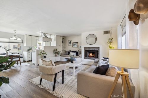 6-1418 E Florida St, Long Beach, CA, 90802-3562 | Card Image