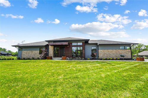 2372 Presley Ct, Lebanon, OH, 45036-3504 | Card Image