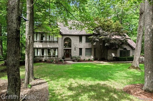 2018 Pine Hollow Trl, Brighton, MI, 48114-8961 | Card Image