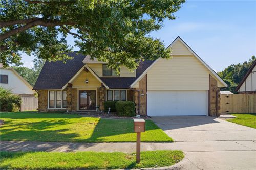 3753 S 99th East Ave, Tulsa, OK, 74146-2428 | Card Image