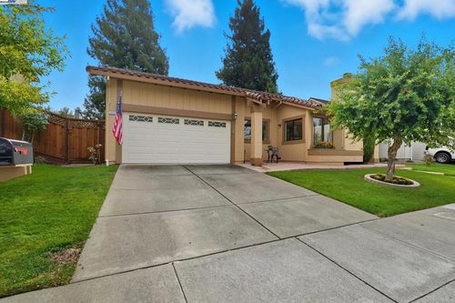 7444 Pecan Ct, Pleasanton, CA, 94588-4802 | Card Image