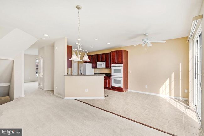 9207 Cascade Falls Dr, Townhouse with 3 bedrooms, 4 bathrooms and null parking in BRISTOW VA | Image 6