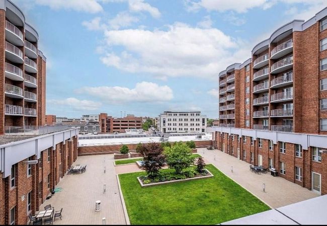 UNIT-524 - 411 S Old Woodward Ave, Condo with 2 bedrooms, 2 bathrooms and null parking in Birmingham MI | Image 27
