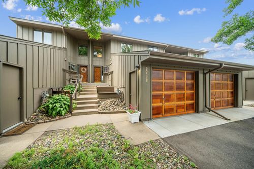 b-9052 Neill Lake Rd, Eden Prairie, MN, 55347-2049 | Card Image