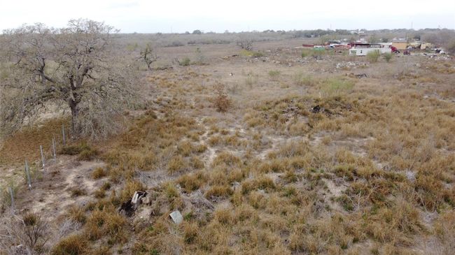18937 Lagloria Rd, House other with 3 bedrooms, 1 bathrooms and null parking in Elmendorf TX | Image 4