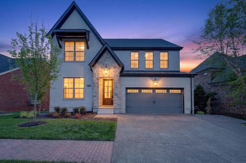 1087 Isaac Franklin Dr, Gallatin, TN, 37066-7422 | Card Image