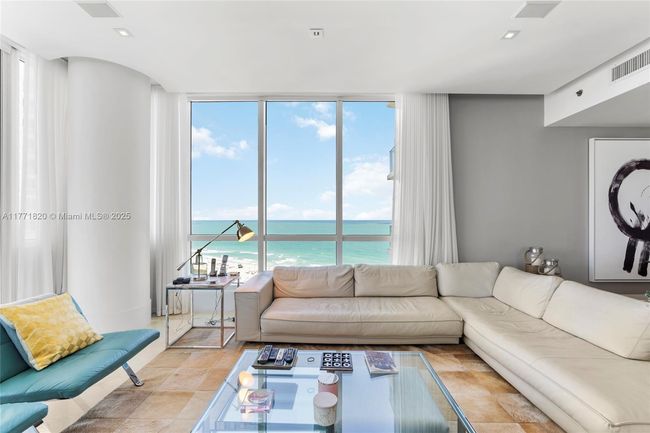 APT-1810 - 100 S Pointe Dr, Condo with 3 bedrooms, 3 bathrooms and null parking in Miami Beach FL | Image 19