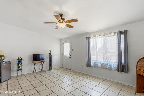 1705 S Espina Street, Las Cruces, NM, 88001 | Card Image