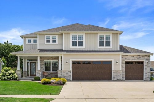 9110 Creekside Circle, Pleasant Prairie, WI, 53158 | Card Image