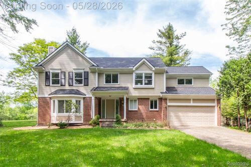 6910 Leytonstone Blvd, West Bloomfield, MI, 48322-1291 | Card Image
