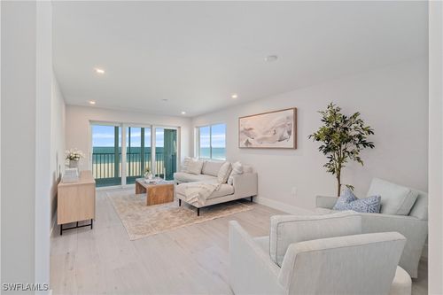 207-25870 Hickory Blvd, BONITA SPRINGS, FL, 34134-3673 | Card Image