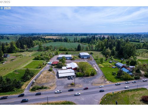 18460 N Highway 99 W, Dayton, OR, 97114-7225 | Card Image