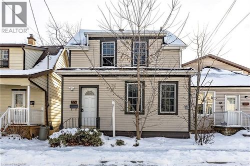 91 Royal Avenue, Hamilton, ON, L8S2C6 | Card Image
