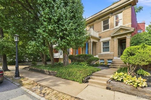 4469 Pershing Ave, Saint Louis, MO, 63108-2507 | Card Image