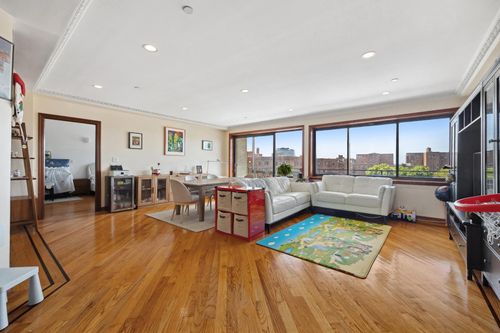 apt-5a-99 66th Ave, Rego Park, NY, 11374-3614 | Card Image