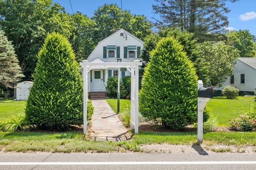 38 N West St, Feeding Hills, MA, 01030-1008 | Card Image