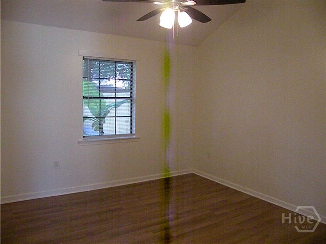 Lower level bedroom | Image 13