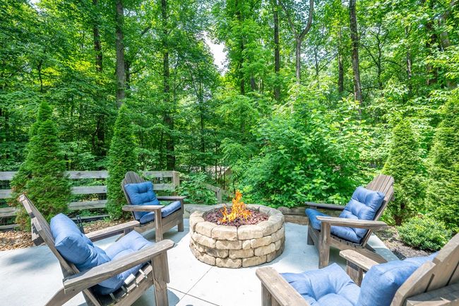 415 Frost Pine Cir, Home with 4 bedrooms, 3 bathrooms and 2 parking in Jasper GA | Image 5