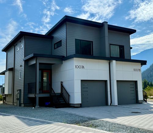 a-1007 Phare Cres, Pemberton, BC, V0N | Card Image