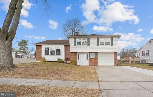 4 Pinedale Rd, NEWARK, DE, 19711-5526 | Card Image