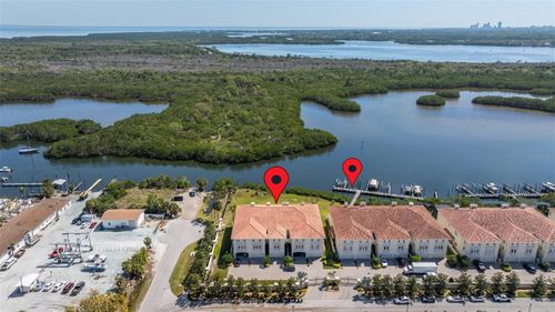 1076 Paseo Del Rio Ne, ST PETERSBURG, FL, 33702-1457 | Card Image