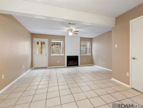 apt-c-830 Meadow Glen Ave, Zachary, LA, 70791-8140 | Card Image