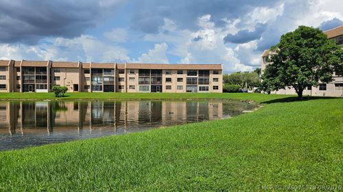 201-2981 N Nob Hill Rd, Sunrise, FL, 33322-5888 | Card Image