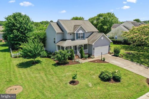 135 Hobbs Hole Ln, Tappahannock, VA, 22560-5081 | Card Image