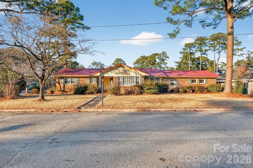 704 W 26th St, Lumberton, NC, 28358-3449 | Card Image