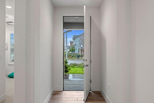 1640 Carrara Lane, Ripon, CA, 95366 | Card Image