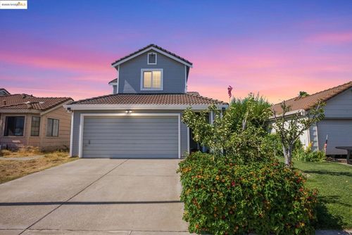 1844 Hamburg St, Oakley, CA, 94561-1658 | Card Image