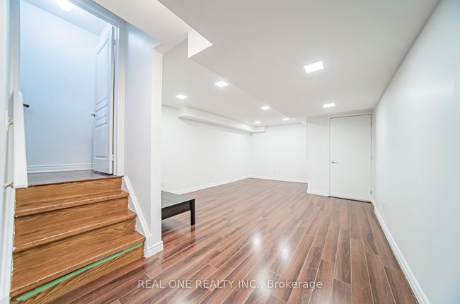 23 Rizal Ave, House attached with 4 bedrooms, 3 bathrooms and 2 parking in Markham ON | Image 32