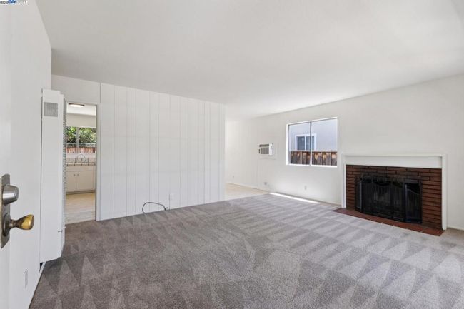 916 El Caminito, House other with 3 bedrooms, 2 bathrooms and 4 parking in Livermore CA | Image 4
