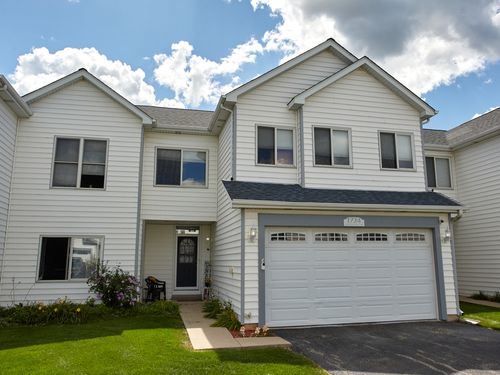 1724 Waters Edge Dr, Minooka, IL, 60447-8202 | Card Image