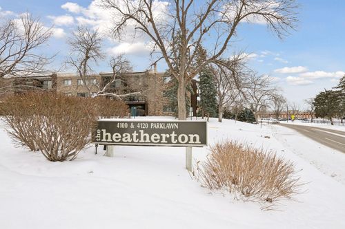 apt-228-4120 Parklawn Ave, Edina, MN, 55435-4676 | Card Image