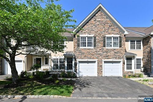 32 Rosewood Ct, North Haledon, NJ, 07508-3150 | Card Image